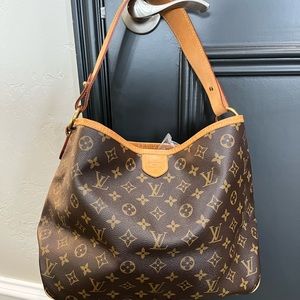 Louis Vuitton Delightful PM